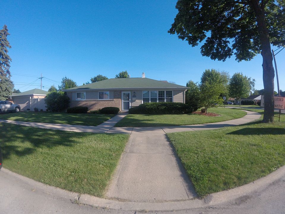 1st image of 1011 E Villa Dr