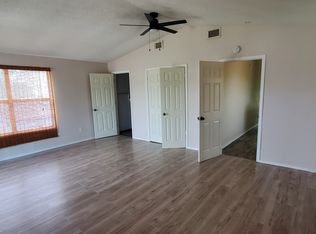 411 Short St, Sinton, TX 78387