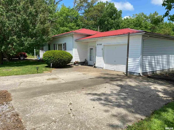 9798 Saraville Rd, Marion, IL 62959