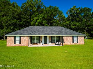 2745 Merritt Rd, Leakesville, MS 39451