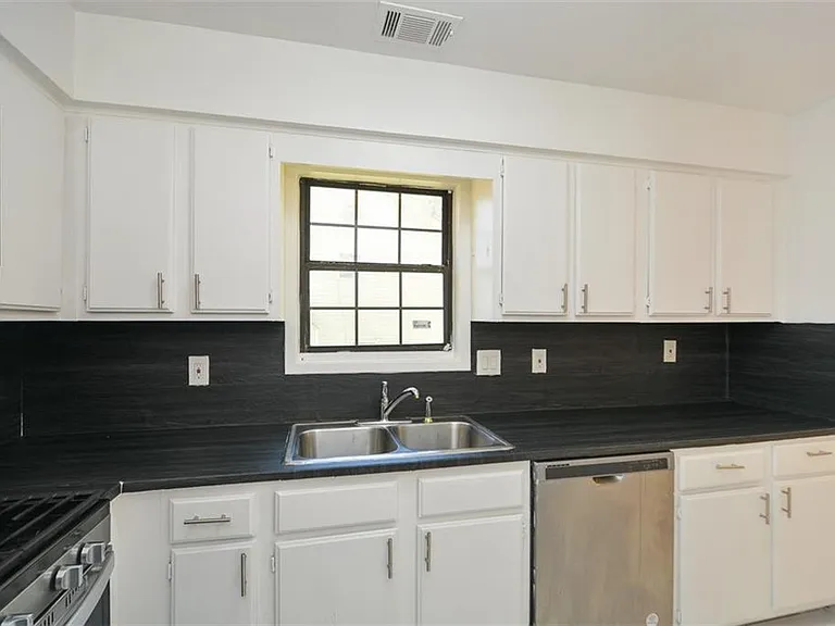 160 Timber Creek Ln SW — Photo 12
