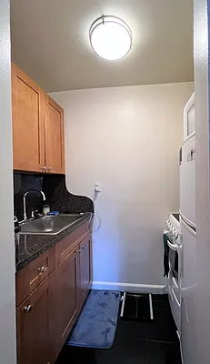 Rented by City Connections Realty | media 12