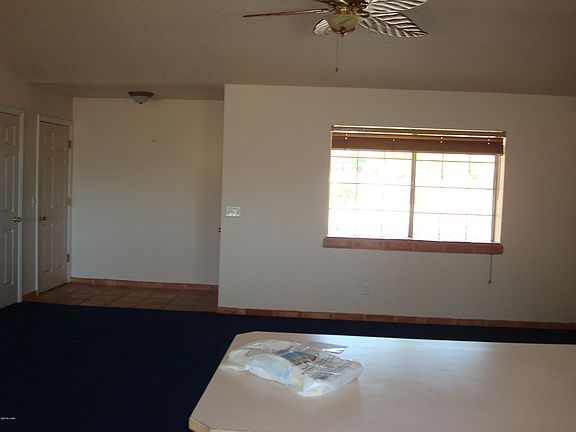 3rd image of 865 Bluecrest Pl