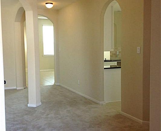2nd image of 25039 Lakecrest Glen Dr