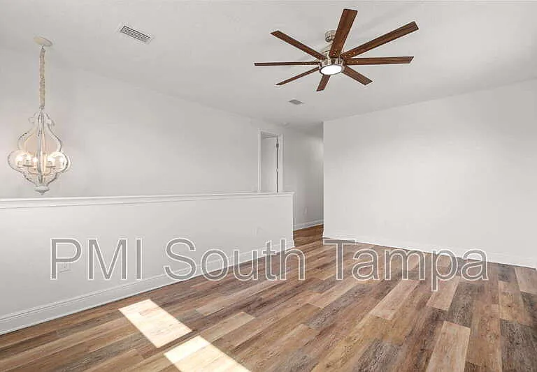 6209 S 3rd St — Photo 57