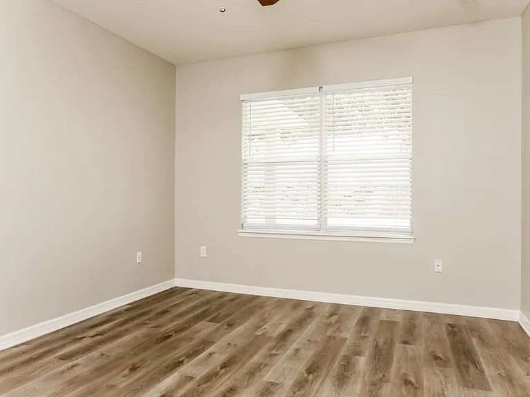 25137 Chipshot Ct — Photo 8
