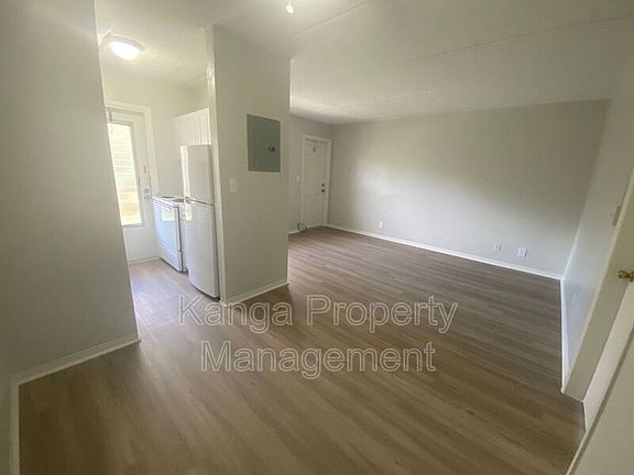 3rd image of 5400 N Flagler Dr #D09
