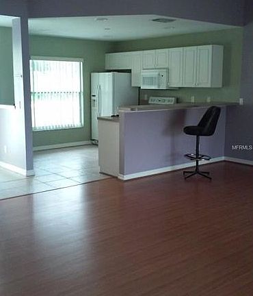 5th image of 1363 S Salford Blvd