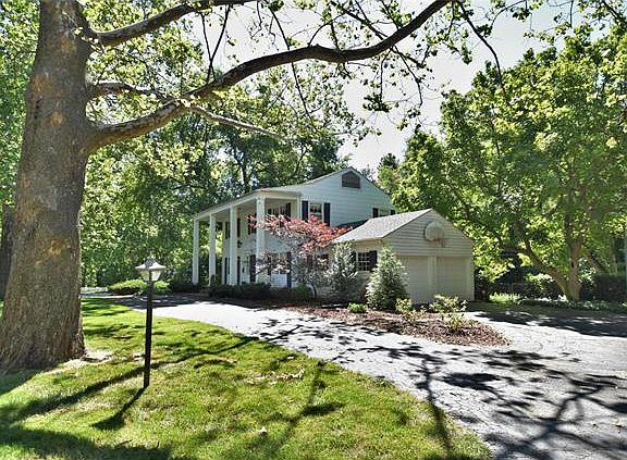 4th image of 4301 Brookridge Dr