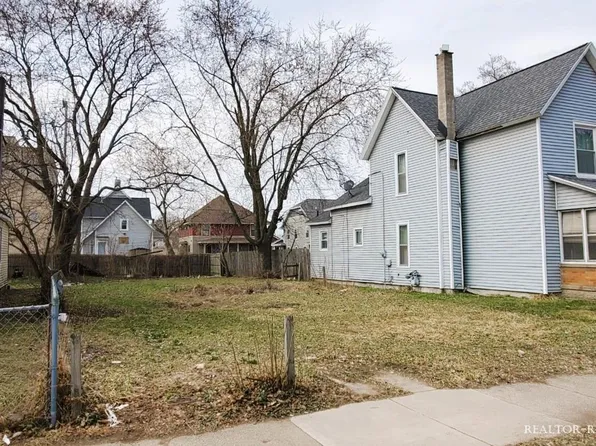 1163 Lafayette Ave SE, Grand Rapids, MI 49507