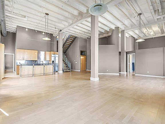4th image of 315 N 11th St APT 1202