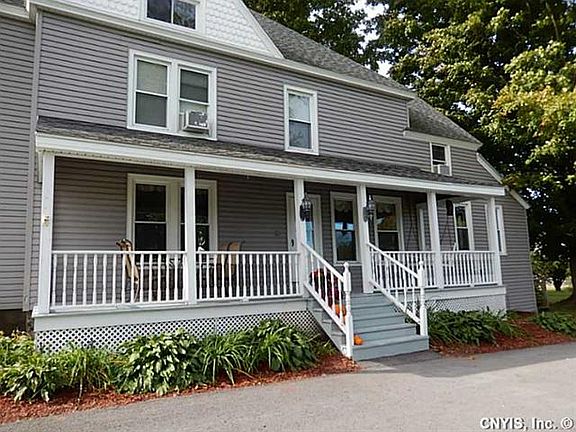 3rd image of 13731/735 Greene St