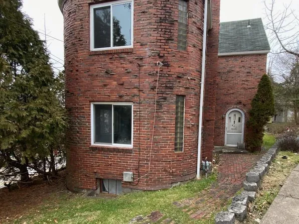 447 S Chestnut St, Clarksburg, WV 26301