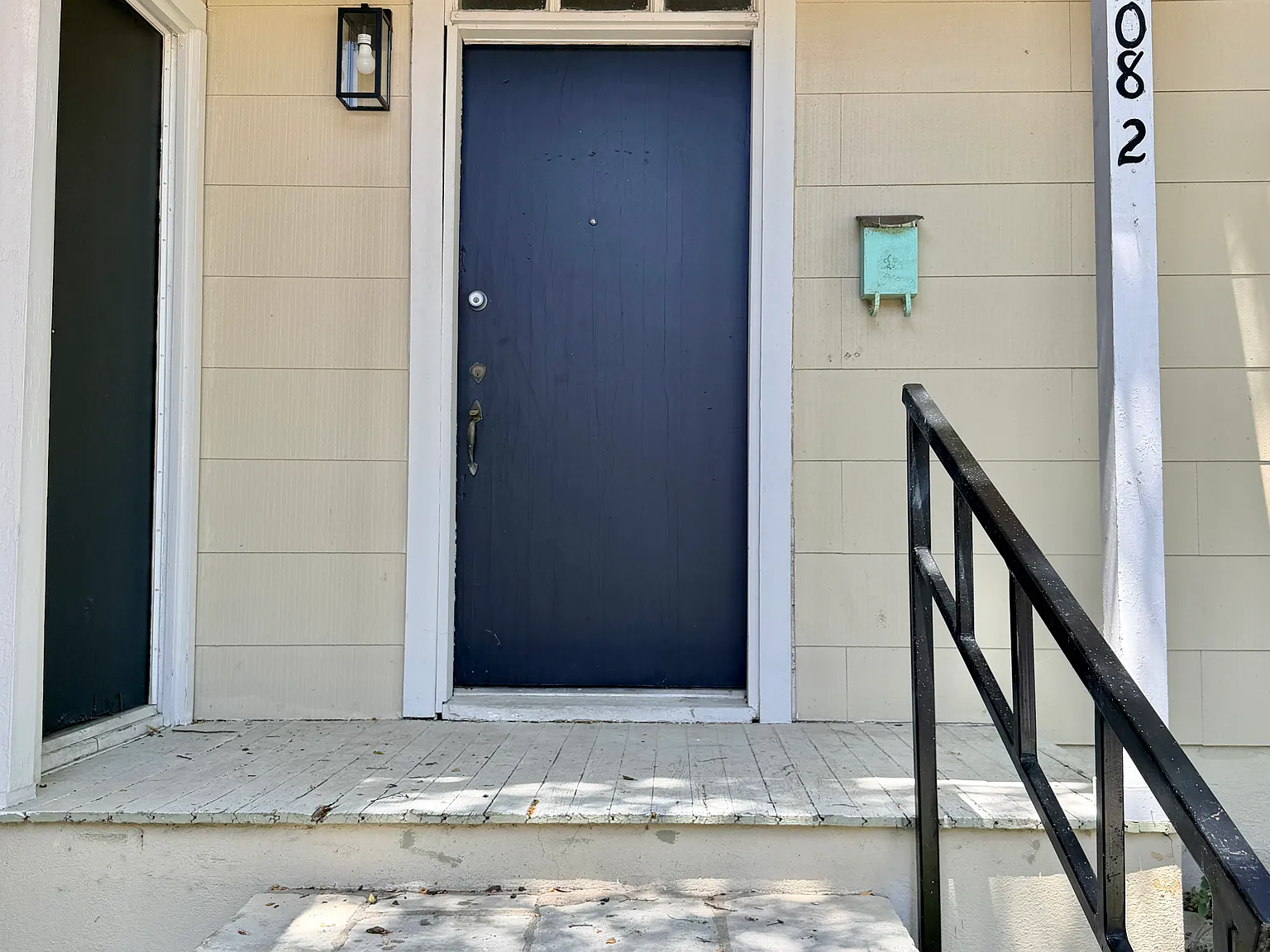 3 bed, 1140 sqft, $2,650 — Photo 2
