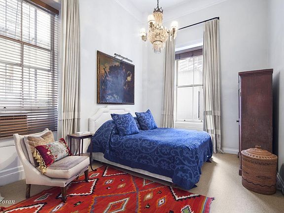 5th image of 50 Central Park W APT 1C