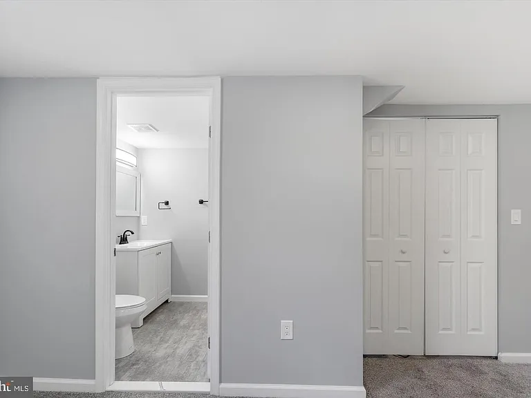 3551 Shannon Dr — Photo 12