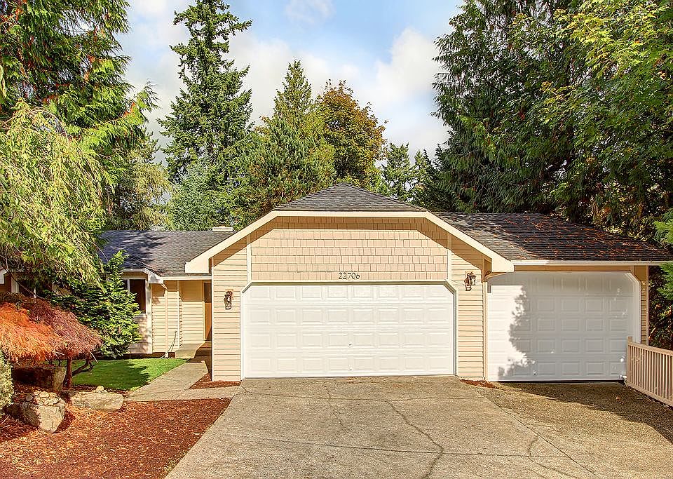 1st image of 22706 NE 12th Pl