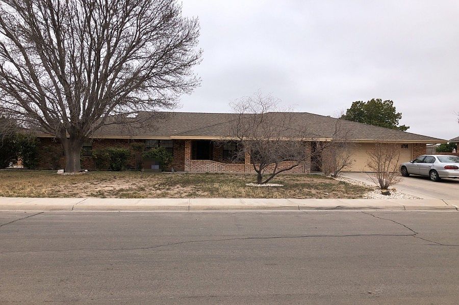 1st image of 6 Vista Parkway Cir