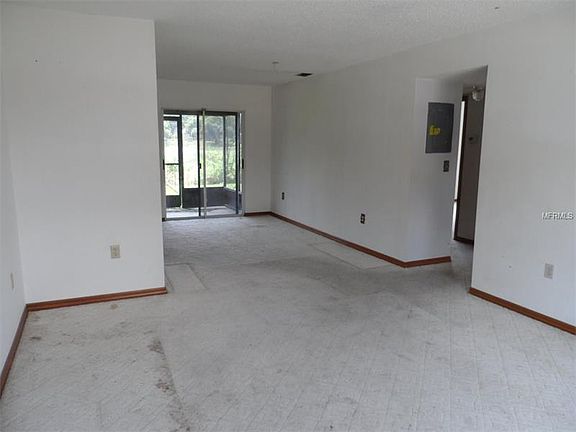2nd image of 1920 E Edgewood Dr