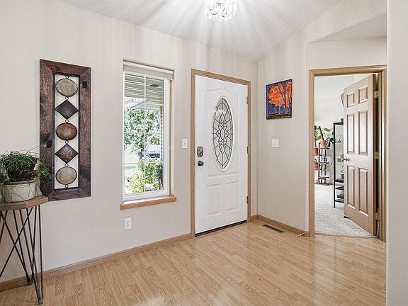 3rd image of 610 3rd St E