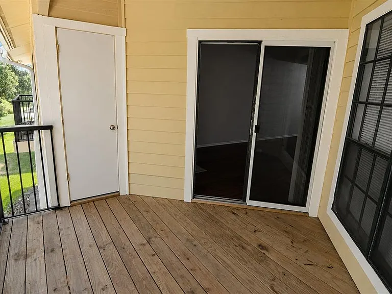8630 Mallard Reserve Dr #205 — Photo 43
