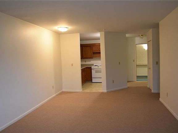 5th image of 100 Asbury Ln APT 1310