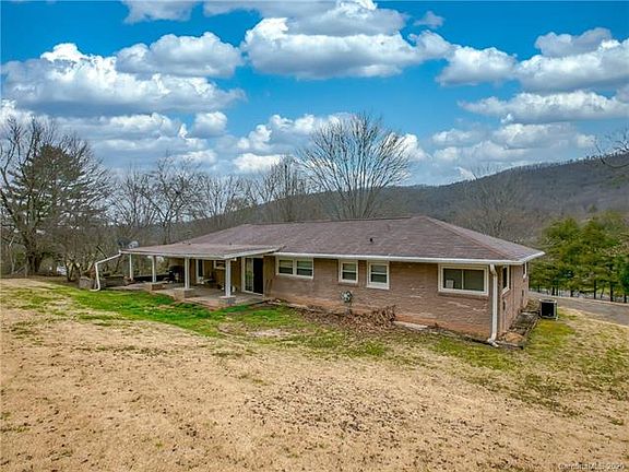 5th image of 9 Hillhaven Dr
