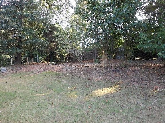 3rd image of 805 Somerset Vale Dr
