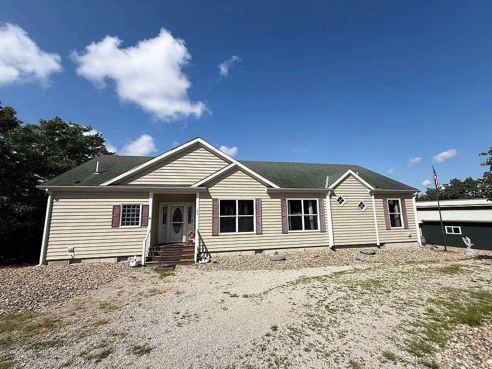 1630 Camp Hohn Dr
