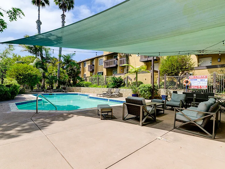 1680 N Coast Hwy N #21 — Photo 24