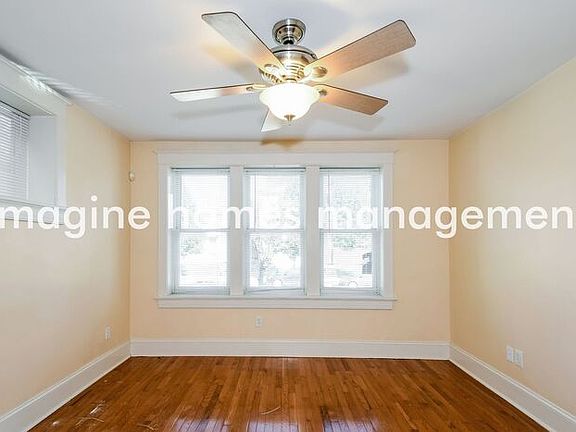 3rd image of 4134 Chouteau Ave #B