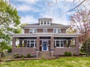 1106 Cochran Rd, Pittsburgh, PA 15243