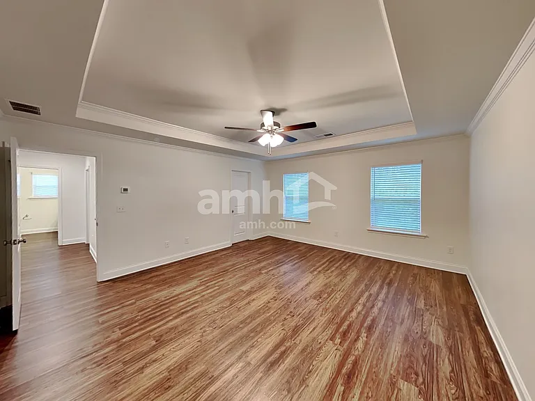 136 Rivulet Dr — Photo 9