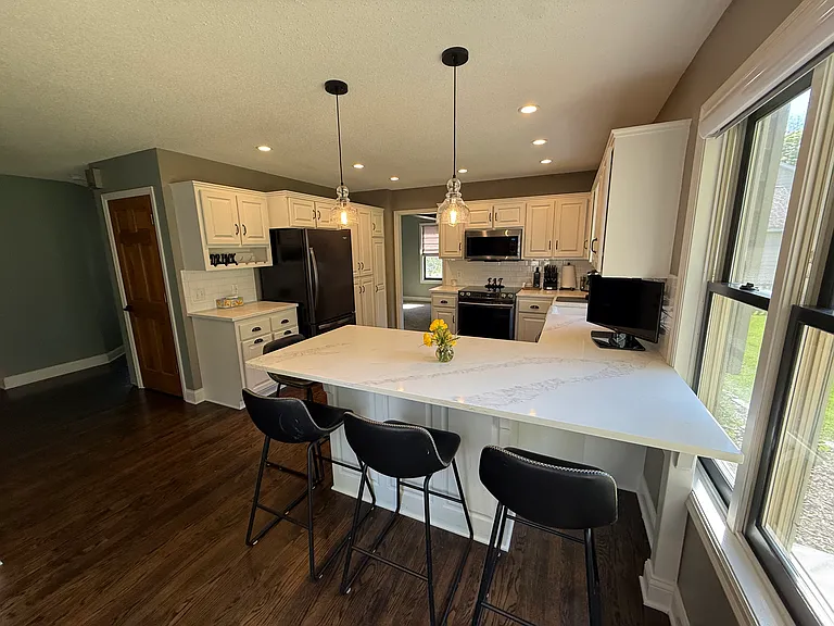 851 Saddlebrook Pass — Photo 3