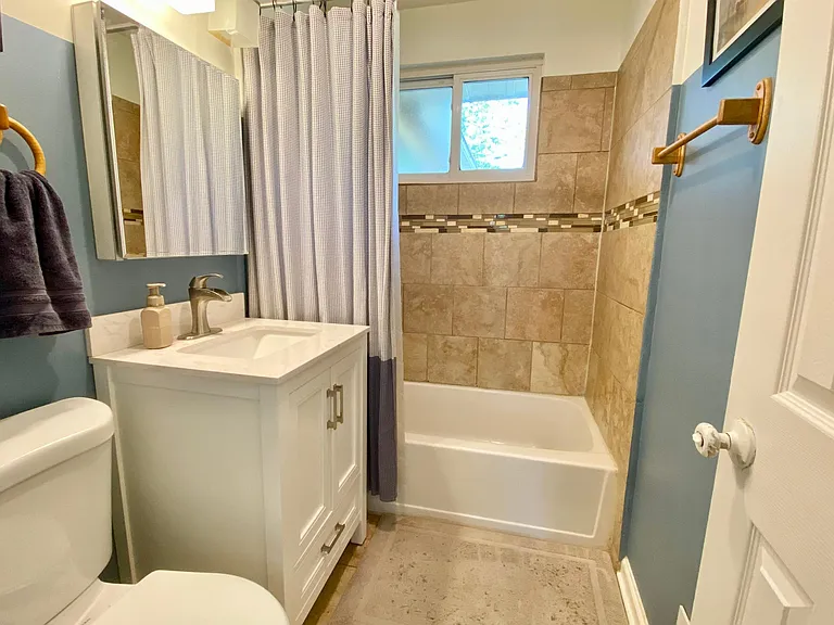 7131 Constantine Ave — Photo 12