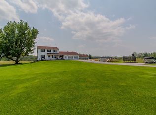 3360 Kenyon Rd, Williamson, NY 14589