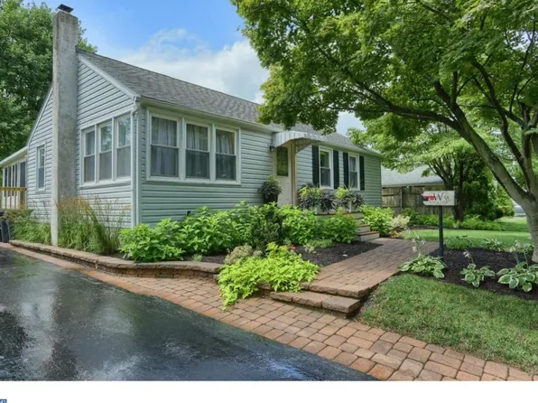 416 Anderson Ave, Phoenixville, PA 19460