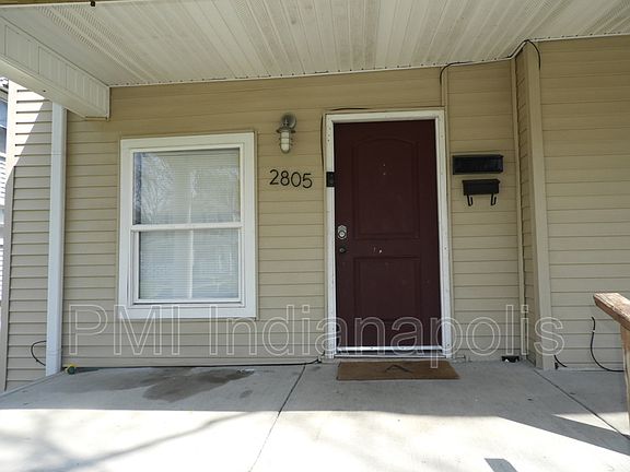 2nd image of 2805 Boulevard Pl