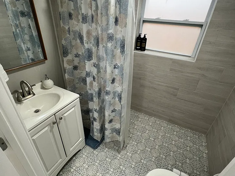 11 S Lakewood Dr — Photo 18