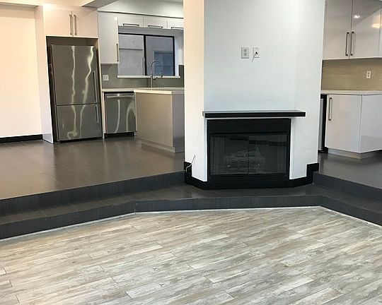 3rd image of 221 S Gale Dr Unit 207