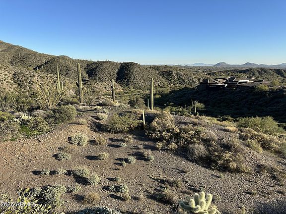 4th image of 43252 N Chiricahua Pass #347