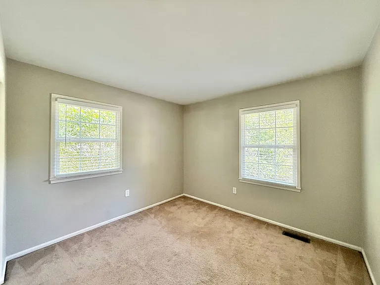 808 Buckle Ct — Photo 20