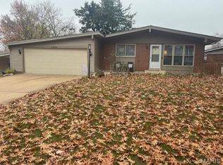 1244 Capri Dr, Saint Louis, MO