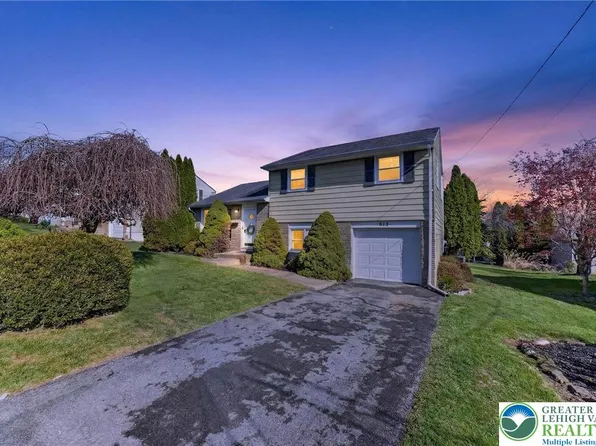 813 Karoly St, Freemansburg, PA 18017