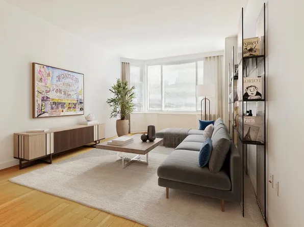 320 West 38th Street image 1 of 9