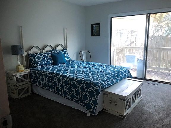 2nd image of 106 Oakdale Dr