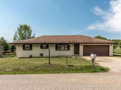 155 Arrowhead Cir, Rockaway Beach, MO, 65740