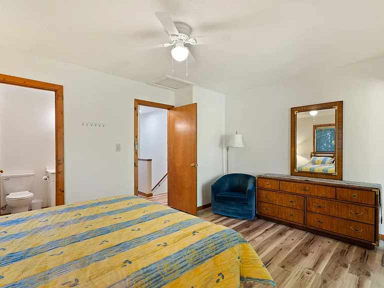 609 Hillsborough St #7 — Photo 18