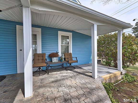 4th image of 7 Summit Road