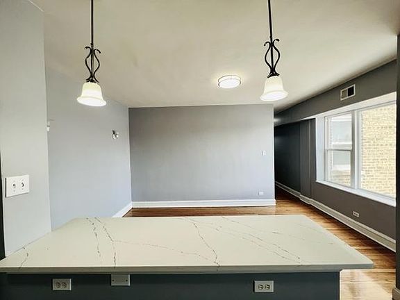 3rd image of 4165 S Archer Ave #304